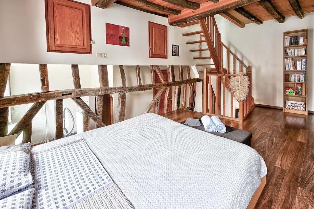 Maison De Ville Spacieuse Et Calme En Plein Coeur D'Amiens Exteriör bild